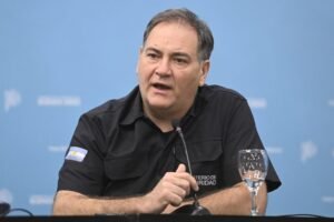 ministro de seguridad de la provincia de buenos aires javier alonso